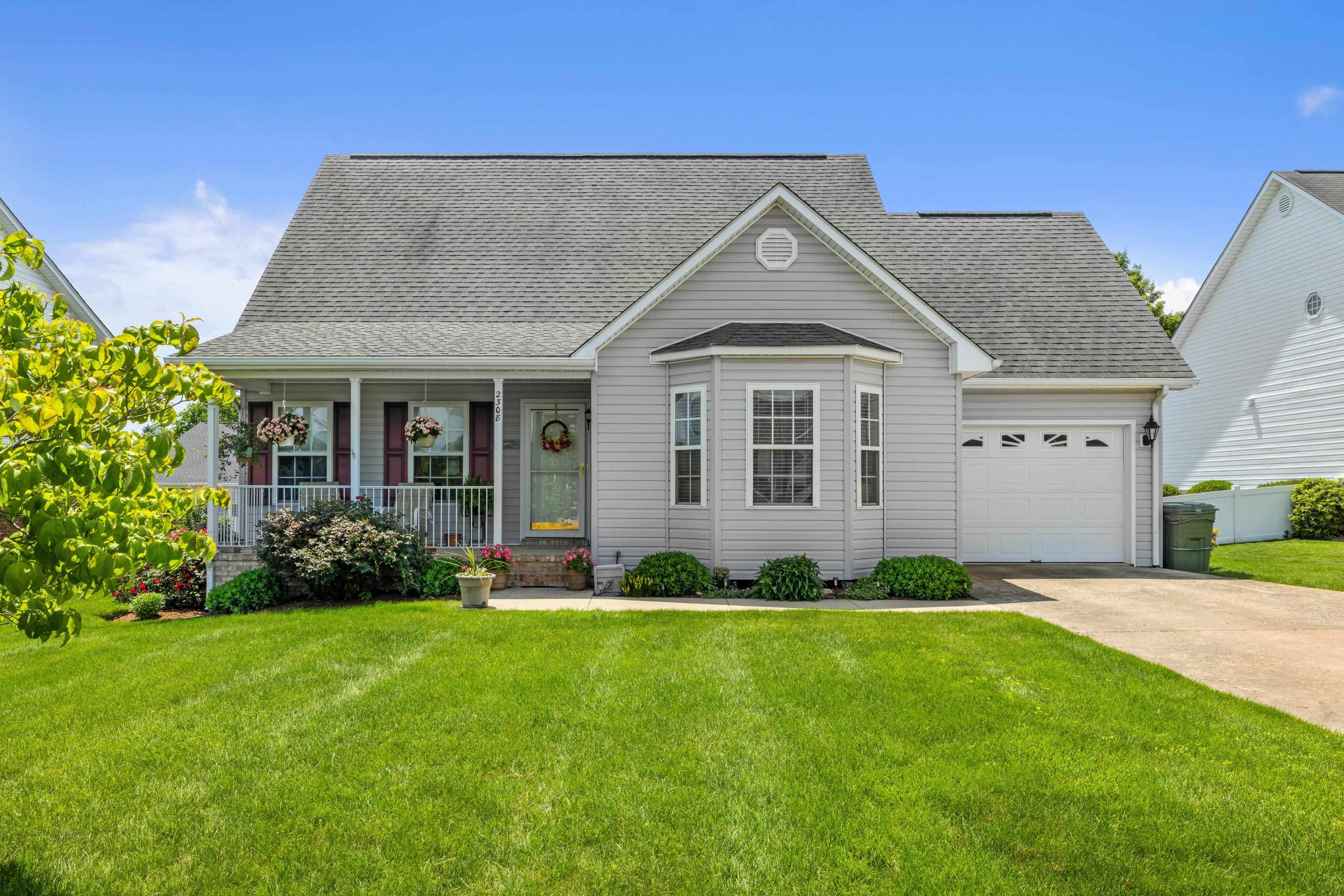 2308 MONROE ST, WAYNESBORO, Virginia 22980, 3 Bedrooms Bedrooms, ,2 BathroomsBathrooms,Residential,2308 MONROE ST,665380 MLS # 665380