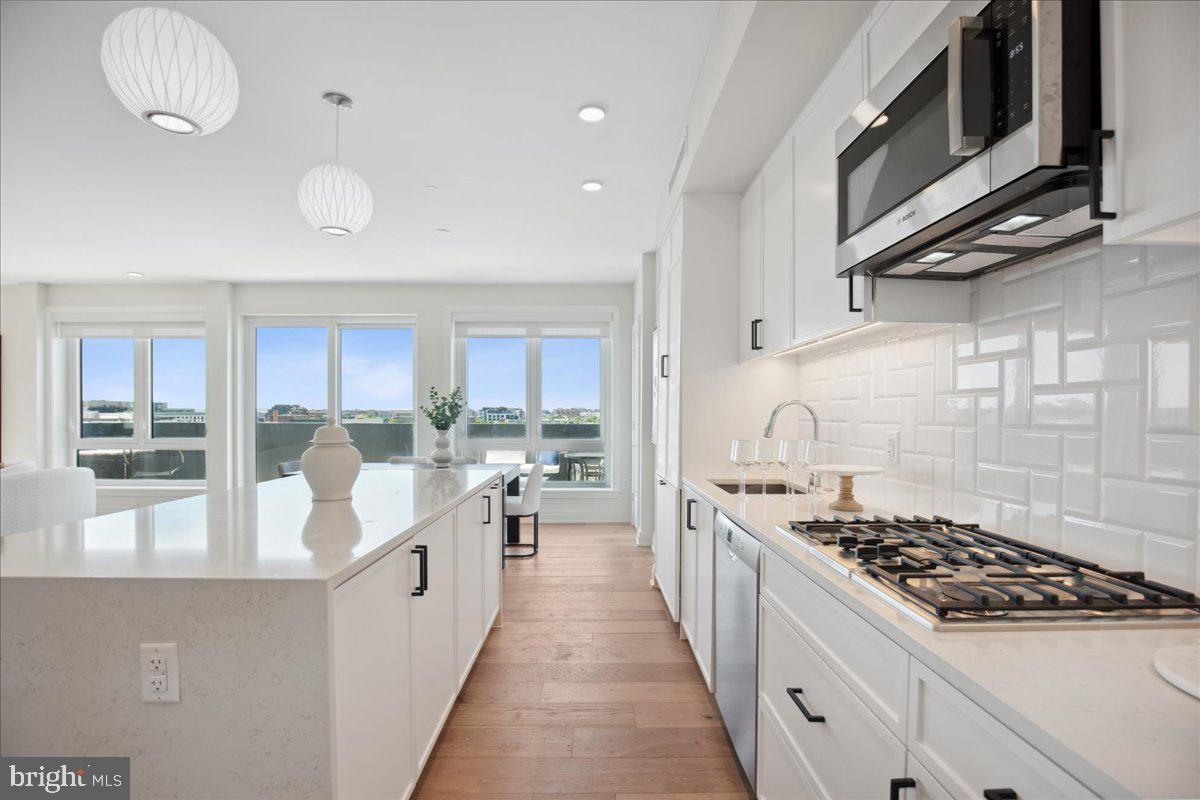 923 V ST NW #601, WASHINGTON, District Of Columbia 20001, 2 Bedrooms Bedrooms, ,2 BathroomsBathrooms,Residential,For sale,923 V ST NW #601,DCDC2198590 MLS # DCDC2198590