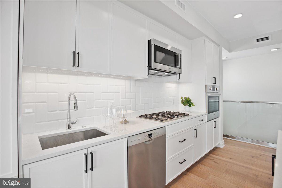 923 V ST NW #601, WASHINGTON, District Of Columbia 20001, 2 Bedrooms Bedrooms, ,2 BathroomsBathrooms,Residential,For sale,923 V ST NW #601,DCDC2198590 MLS # DCDC2198590