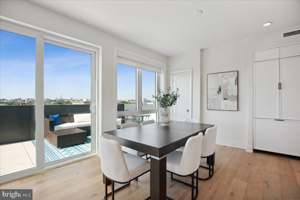 923 V ST NW #601, WASHINGTON, District Of Columbia 20001, 2 Bedrooms Bedrooms, ,2 BathroomsBathrooms,Residential,For sale,923 V ST NW #601,DCDC2198590 MLS # DCDC2198590