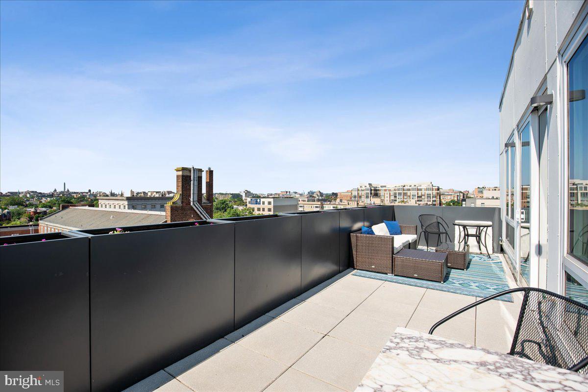 923 V ST NW #601, WASHINGTON, District Of Columbia 20001, 2 Bedrooms Bedrooms, ,2 BathroomsBathrooms,Residential,For sale,923 V ST NW #601,DCDC2198590 MLS # DCDC2198590