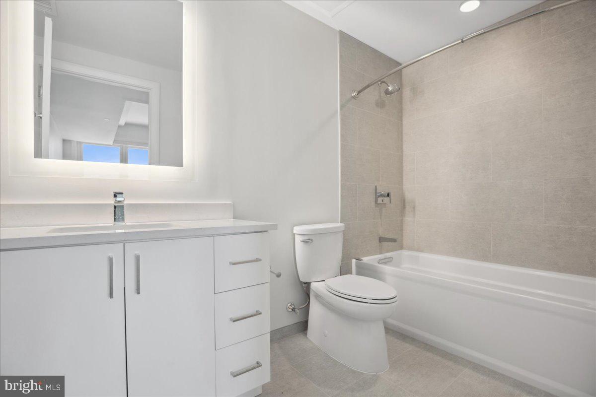 923 V ST NW #602, WASHINGTON, District Of Columbia 20001, 2 Bedrooms Bedrooms, 4 Rooms Rooms,2 BathroomsBathrooms,Residential,For sale,923 V ST NW #602,DCDC2198596 MLS # DCDC2198596