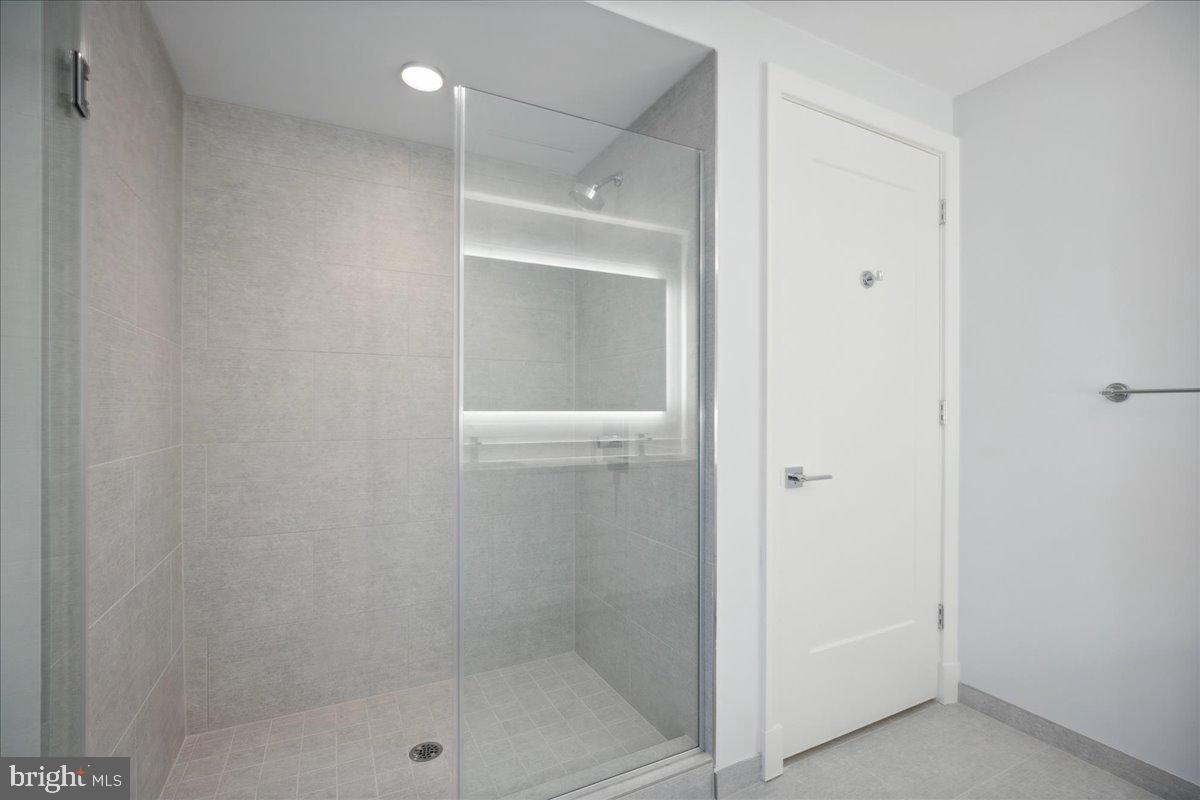 923 V ST NW #602, WASHINGTON, District Of Columbia 20001, 2 Bedrooms Bedrooms, 4 Rooms Rooms,2 BathroomsBathrooms,Residential,For sale,923 V ST NW #602,DCDC2198596 MLS # DCDC2198596