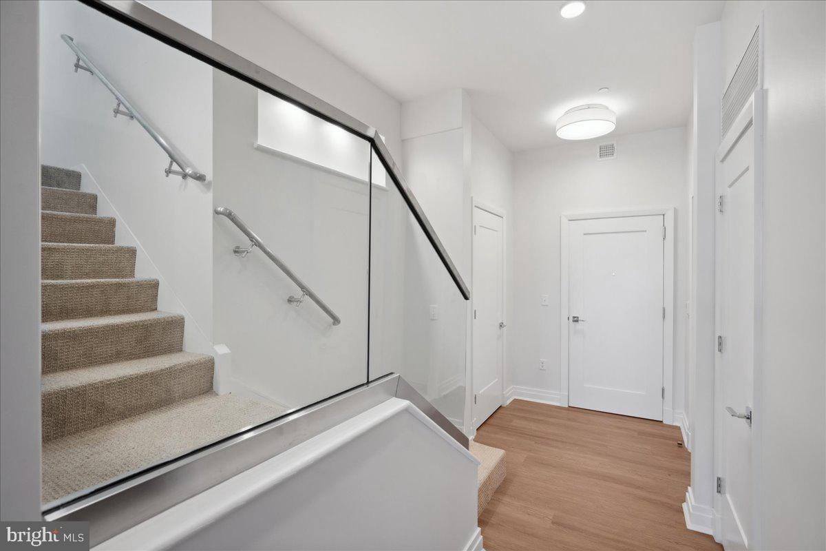 923 V ST NW #602, WASHINGTON, District Of Columbia 20001, 2 Bedrooms Bedrooms, 4 Rooms Rooms,2 BathroomsBathrooms,Residential,For sale,923 V ST NW #602,DCDC2198596 MLS # DCDC2198596