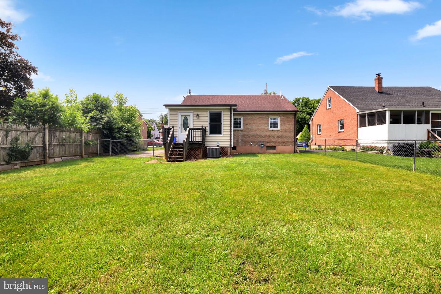 128 FOX DR, WINCHESTER, Virginia 22601, 4 Bedrooms Bedrooms, ,3 BathroomsBathrooms,Residential,For sale,128 FOX DR,VAWI2007622 MLS # VAWI2007622