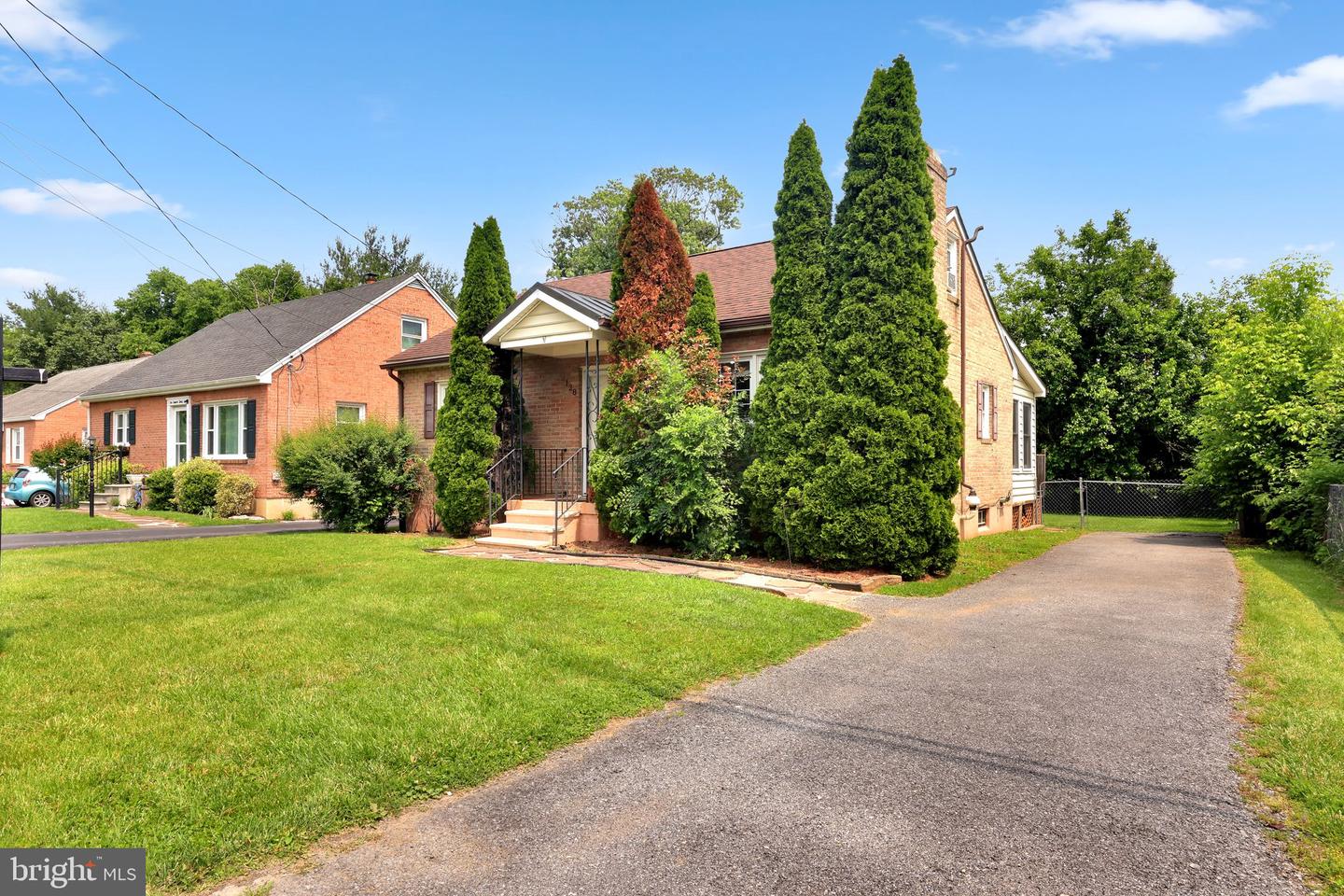 128 FOX DR, WINCHESTER, Virginia 22601, 4 Bedrooms Bedrooms, ,3 BathroomsBathrooms,Residential,For sale,128 FOX DR,VAWI2007622 MLS # VAWI2007622
