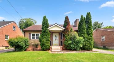 128 FOX DR, WINCHESTER, Virginia 22601, 4 Bedrooms Bedrooms, ,3 BathroomsBathrooms,Residential,For sale,128 FOX DR,VAWI2007622 MLS # VAWI2007622
