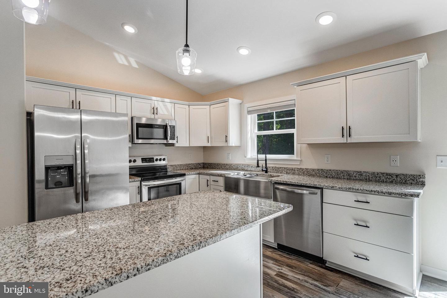 27641 OLD OFFICE RD, CULPEPER, Virginia 22701, 5 Bedrooms Bedrooms, ,3 BathroomsBathrooms,Residential,For sale,27641 OLD OFFICE RD,VAOR2009612 MLS # VAOR2009612
