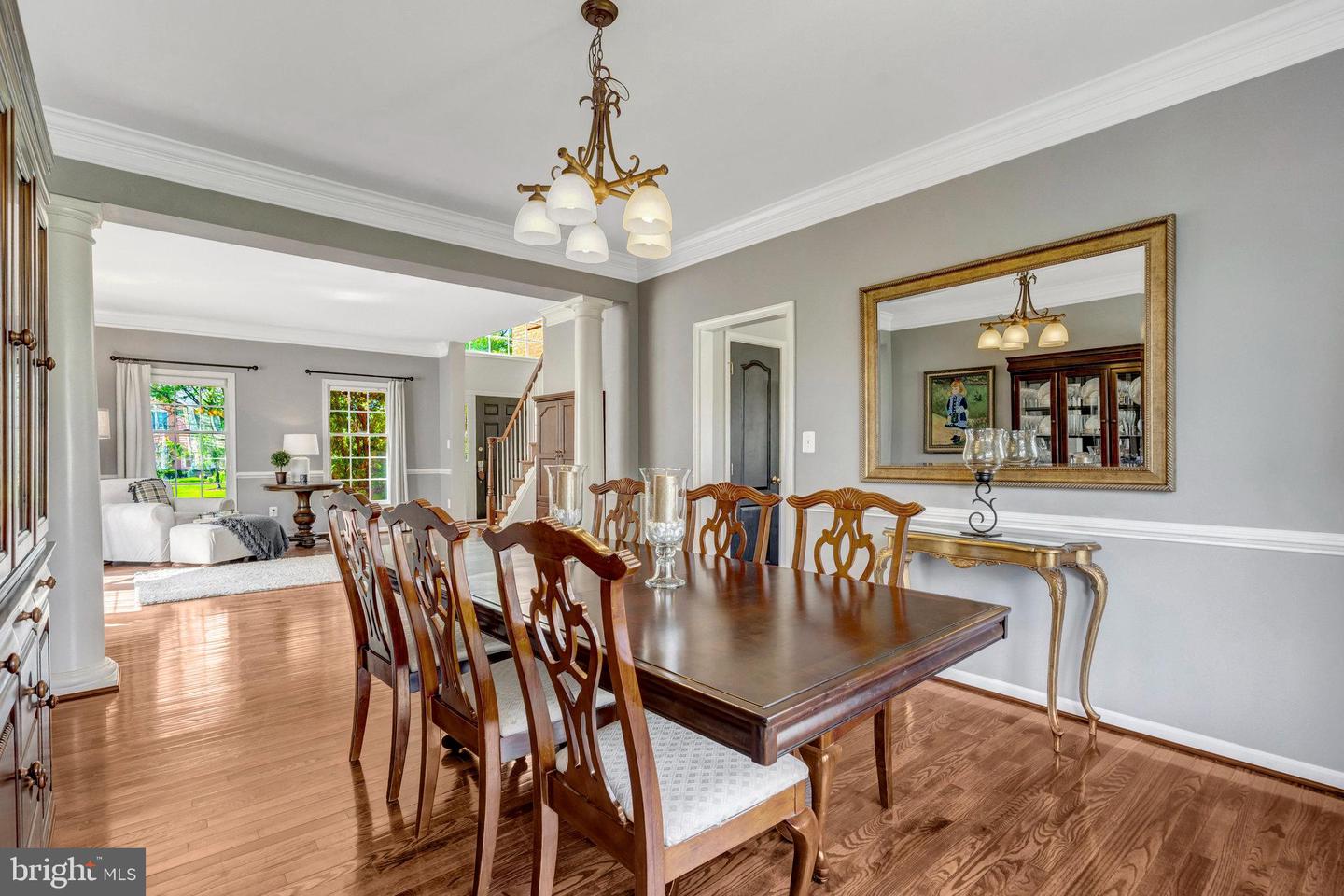43058 OLIVE TREE LN, CHANTILLY, Virginia 20152, 4 Bedrooms Bedrooms, ,3 BathroomsBathrooms,Residential,For sale,43058 OLIVE TREE LN,VALO2096208 MLS # VALO2096208