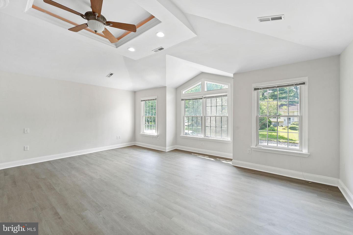 12312 STREAMVALE CIR, HERNDON, Virginia 20170, 5 Bedrooms Bedrooms, ,4 BathroomsBathrooms,Residential,For sale,12312 STREAMVALE CIR,VAFX2240976 MLS # VAFX2240976