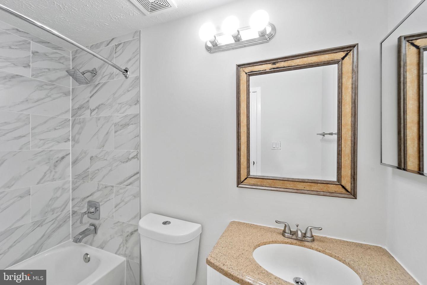12312 STREAMVALE CIR, HERNDON, Virginia 20170, 5 Bedrooms Bedrooms, ,4 BathroomsBathrooms,Residential,For sale,12312 STREAMVALE CIR,VAFX2240976 MLS # VAFX2240976