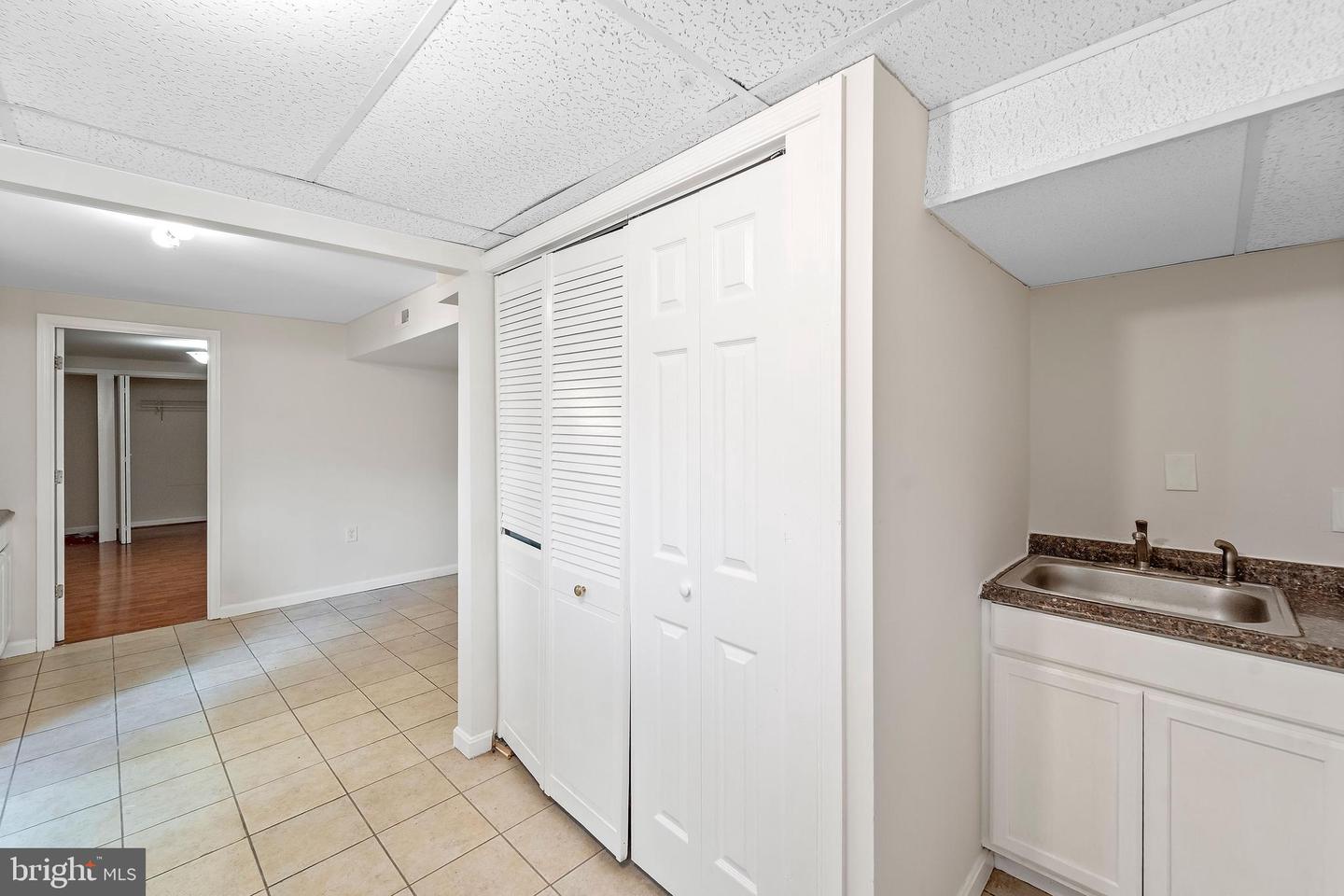 12312 STREAMVALE CIR, HERNDON, Virginia 20170, 5 Bedrooms Bedrooms, ,4 BathroomsBathrooms,Residential,For sale,12312 STREAMVALE CIR,VAFX2240976 MLS # VAFX2240976