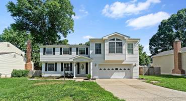 12312 STREAMVALE CIR, HERNDON, Virginia 20170, 5 Bedrooms Bedrooms, ,4 BathroomsBathrooms,Residential,For sale,12312 STREAMVALE CIR,VAFX2240976 MLS # VAFX2240976