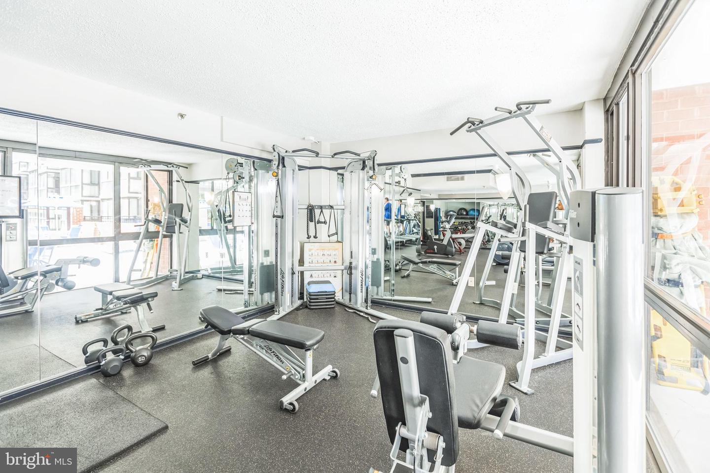 1001 N RANDOLPH ST #720, ARLINGTON, Virginia 22201, 1 Bedroom Bedrooms, ,1 BathroomBathrooms,Residential,For sale,1001 N RANDOLPH ST #720,VAAR2057664 MLS # VAAR2057664