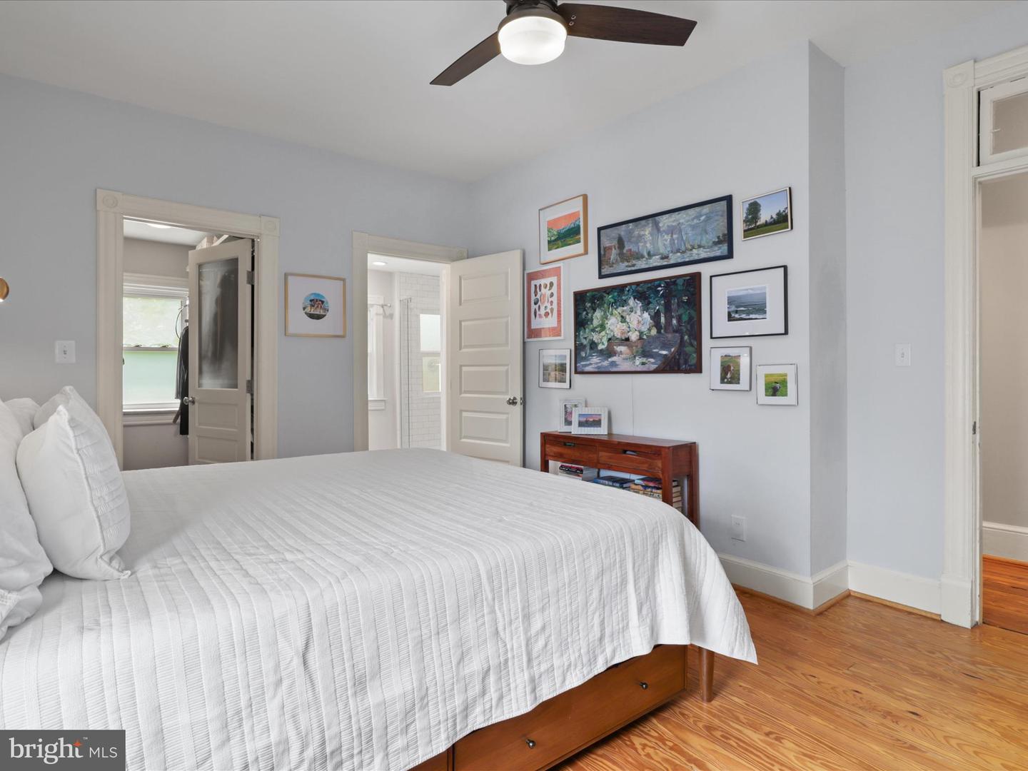 19 E DEL RAY AVE E, ALEXANDRIA, Virginia 22301, 3 Bedrooms Bedrooms, ,2 BathroomsBathrooms,Residential,For sale,19 E DEL RAY AVE E,VAAX2045470 MLS # VAAX2045470