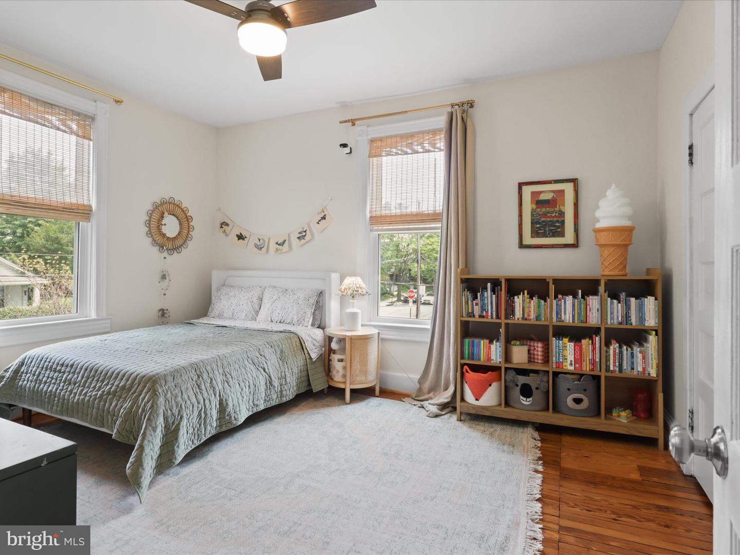 19 E DEL RAY AVE E, ALEXANDRIA, Virginia 22301, 3 Bedrooms Bedrooms, ,2 BathroomsBathrooms,Residential,For sale,19 E DEL RAY AVE E,VAAX2045470 MLS # VAAX2045470