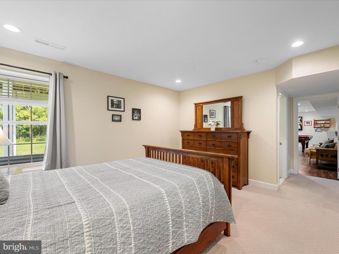 36522 WINDING OAK PL, PURCELLVILLE, Virginia 20132, 5 Bedrooms Bedrooms, ,3 BathroomsBathrooms,Residential,For sale,36522 WINDING OAK PL,VALO2096826 MLS # VALO2096826