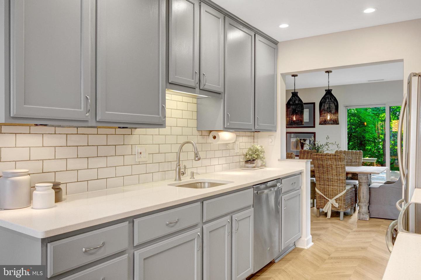 11712 INDIAN RIDGE RD, RESTON, Virginia 20191, 4 Bedrooms Bedrooms, ,2 BathroomsBathrooms,Residential,For sale,11712 INDIAN RIDGE RD,VAFX2241978 MLS # VAFX2241978