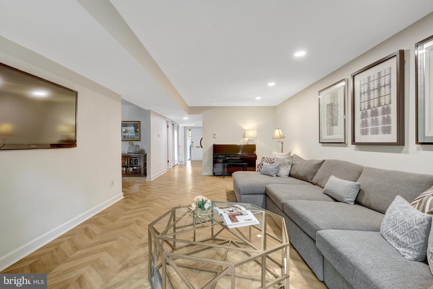 11712 INDIAN RIDGE RD, RESTON, Virginia 20191, 4 Bedrooms Bedrooms, ,2 BathroomsBathrooms,Residential,For sale,11712 INDIAN RIDGE RD,VAFX2241978 MLS # VAFX2241978