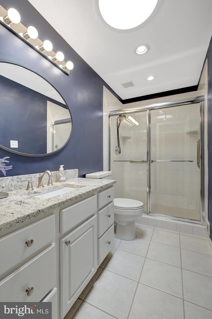 11712 INDIAN RIDGE RD, RESTON, Virginia 20191, 4 Bedrooms Bedrooms, ,2 BathroomsBathrooms,Residential,For sale,11712 INDIAN RIDGE RD,VAFX2241978 MLS # VAFX2241978
