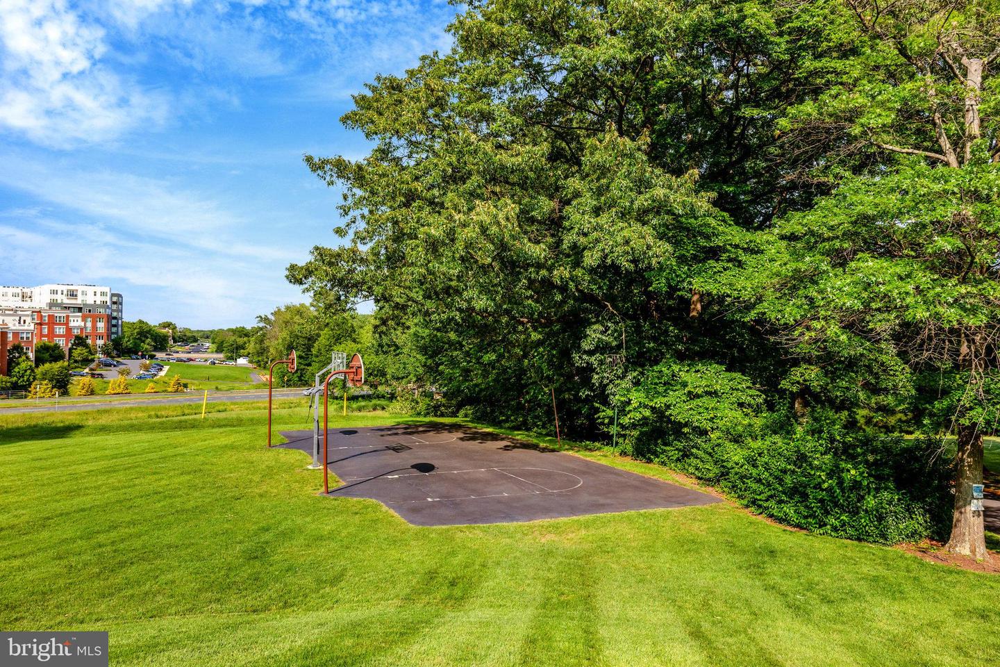 11712 INDIAN RIDGE RD, RESTON, Virginia 20191, 4 Bedrooms Bedrooms, ,2 BathroomsBathrooms,Residential,For sale,11712 INDIAN RIDGE RD,VAFX2241978 MLS # VAFX2241978