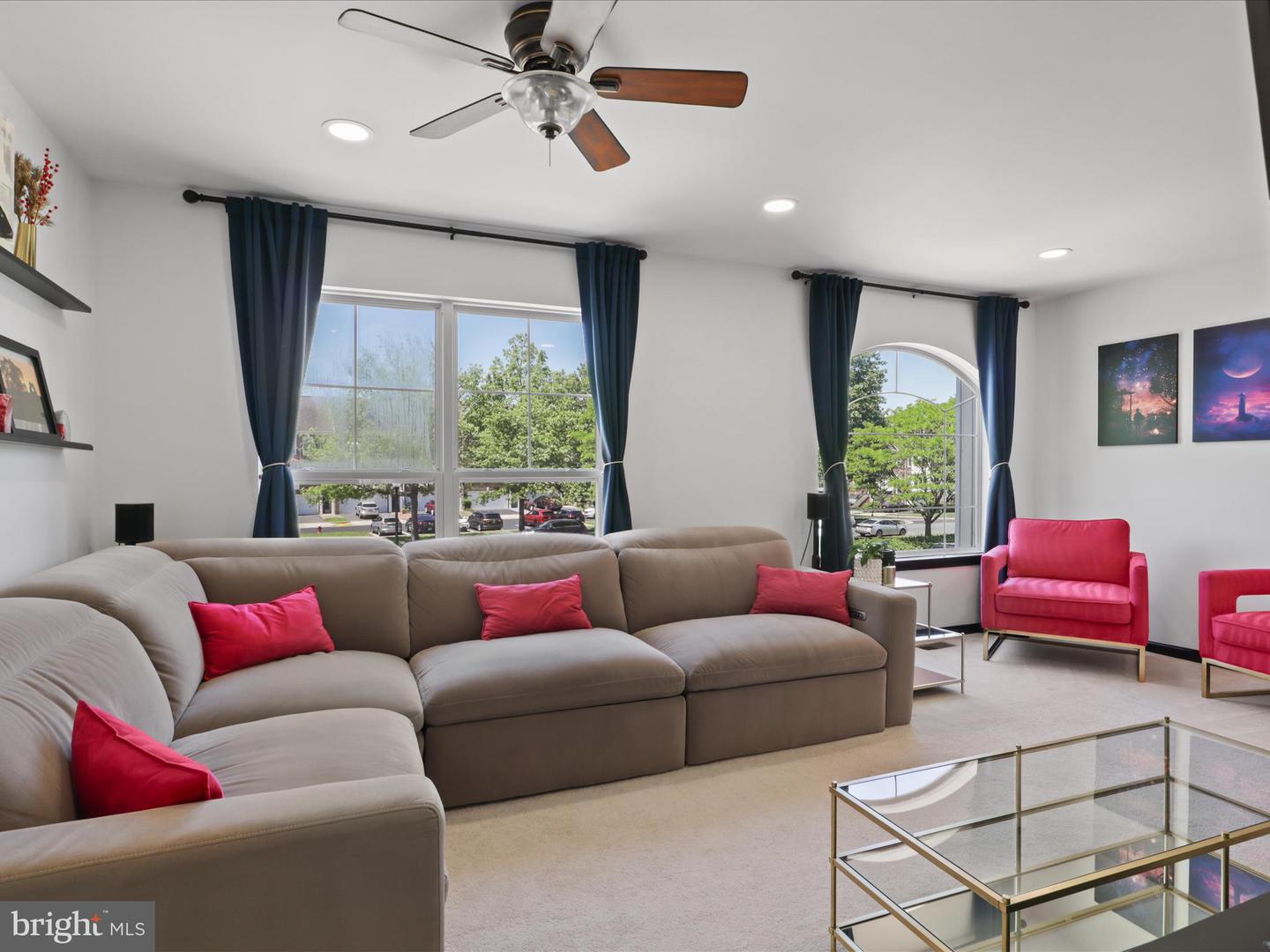 43735 SCARLET SQ, CHANTILLY, Virginia 20152, 3 Bedrooms Bedrooms, ,3 BathroomsBathrooms,Residential,For sale,43735 SCARLET SQ,VALO2097320 MLS # VALO2097320
