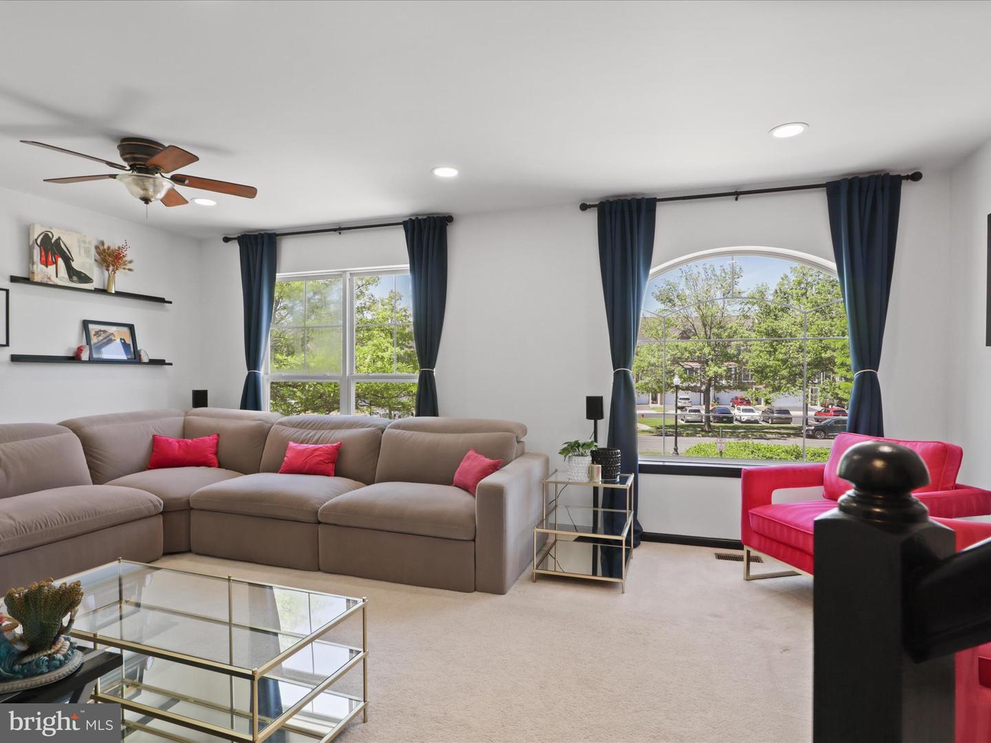 43735 SCARLET SQ, CHANTILLY, Virginia 20152, 3 Bedrooms Bedrooms, ,3 BathroomsBathrooms,Residential,For sale,43735 SCARLET SQ,VALO2097320 MLS # VALO2097320