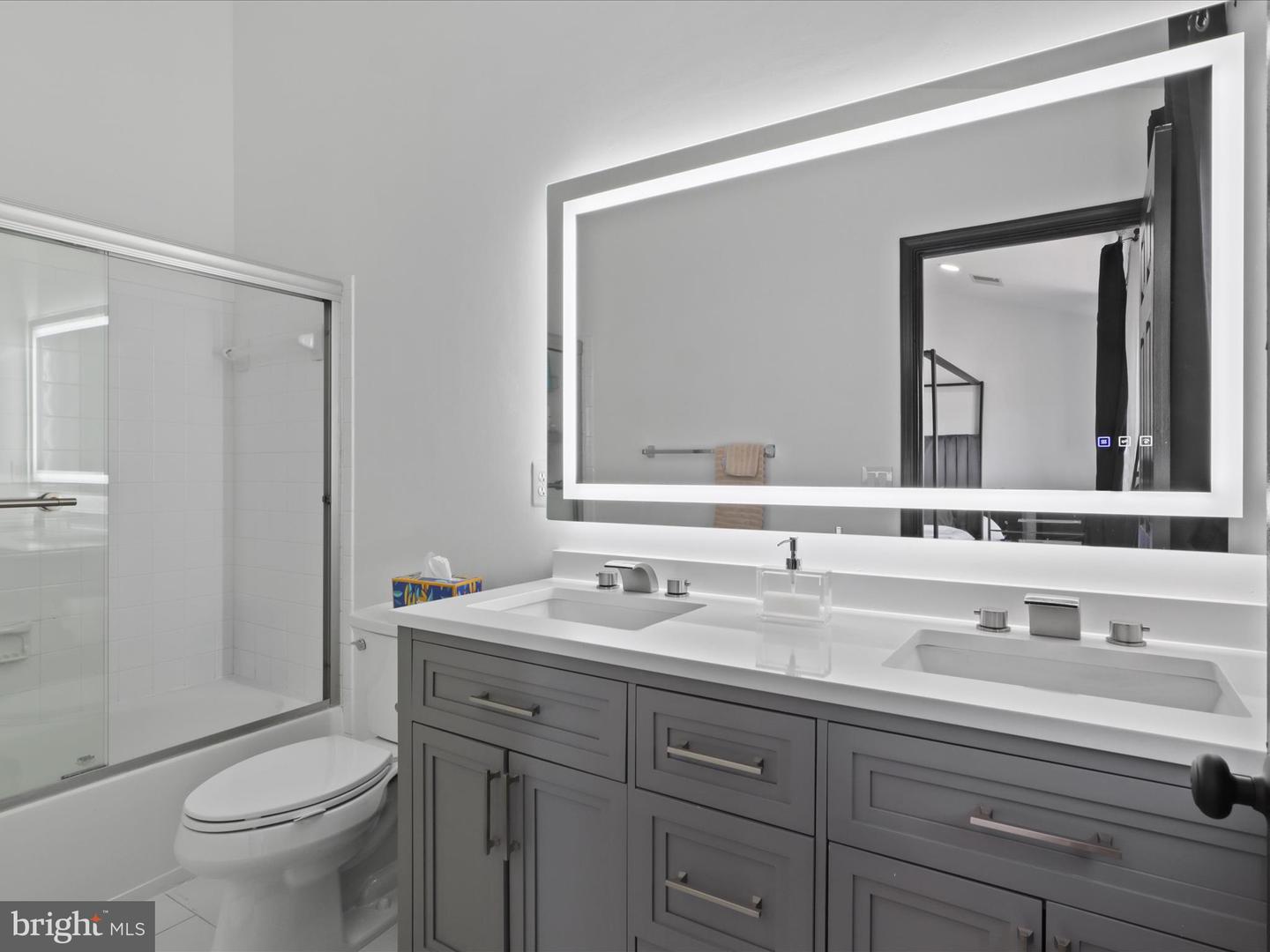43735 SCARLET SQ, CHANTILLY, Virginia 20152, 3 Bedrooms Bedrooms, ,3 BathroomsBathrooms,Residential,For sale,43735 SCARLET SQ,VALO2097320 MLS # VALO2097320