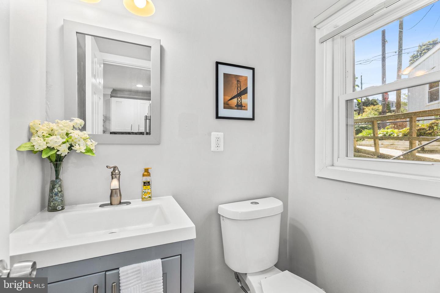 920 52ND ST NE, WASHINGTON, District Of Columbia 20019, 2 Bedrooms Bedrooms, ,2 BathroomsBathrooms,Residential,For sale,920 52ND ST NE,DCDC2201768 MLS # DCDC2201768