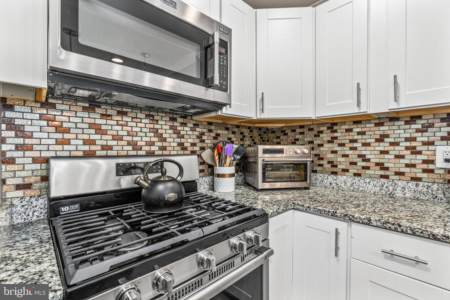 920 52ND ST NE, WASHINGTON, District Of Columbia 20019, 2 Bedrooms Bedrooms, ,2 BathroomsBathrooms,Residential,For sale,920 52ND ST NE,DCDC2201768 MLS # DCDC2201768