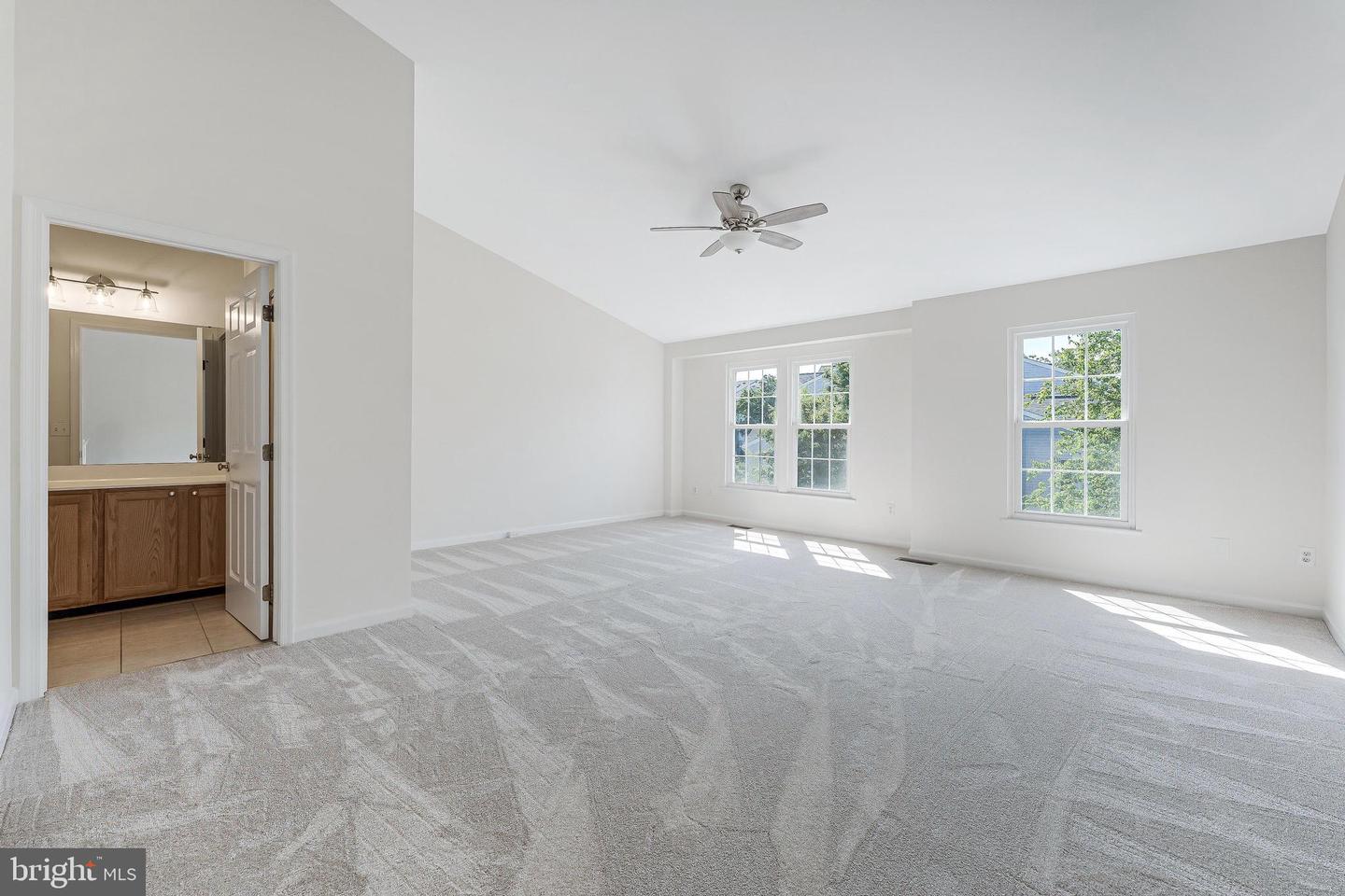 9325 WITCH HAZEL WAY, MANASSAS, Virginia 20110, 3 Bedrooms Bedrooms, ,2 BathroomsBathrooms,Residential,For sale,9325 WITCH HAZEL WAY,VAMN2008378 MLS # VAMN2008378