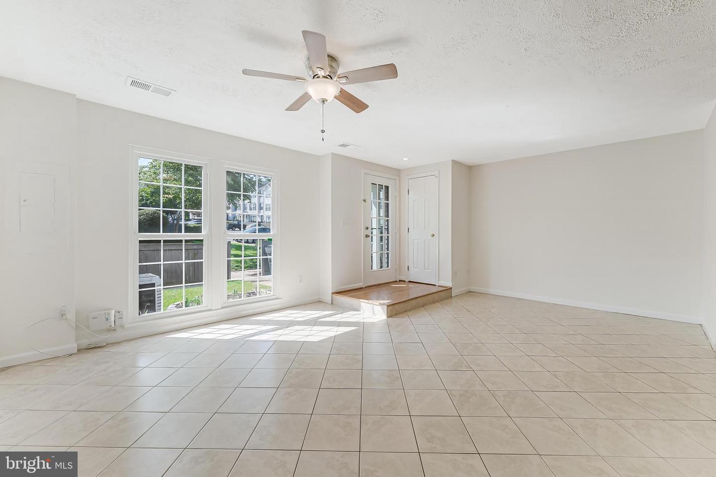 9325 WITCH HAZEL WAY, MANASSAS, Virginia 20110, 3 Bedrooms Bedrooms, ,2 BathroomsBathrooms,Residential,For sale,9325 WITCH HAZEL WAY,VAMN2008378 MLS # VAMN2008378