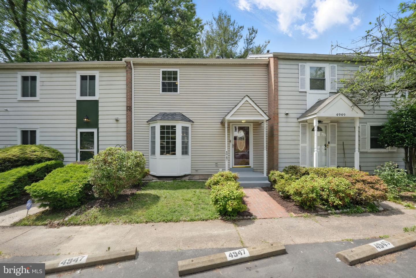4947 TIBBITT LN, BURKE, Virginia 22015, 3 Bedrooms Bedrooms, ,2 BathroomsBathrooms,Residential,For sale,4947 TIBBITT LN,VAFX2242674 MLS # VAFX2242674