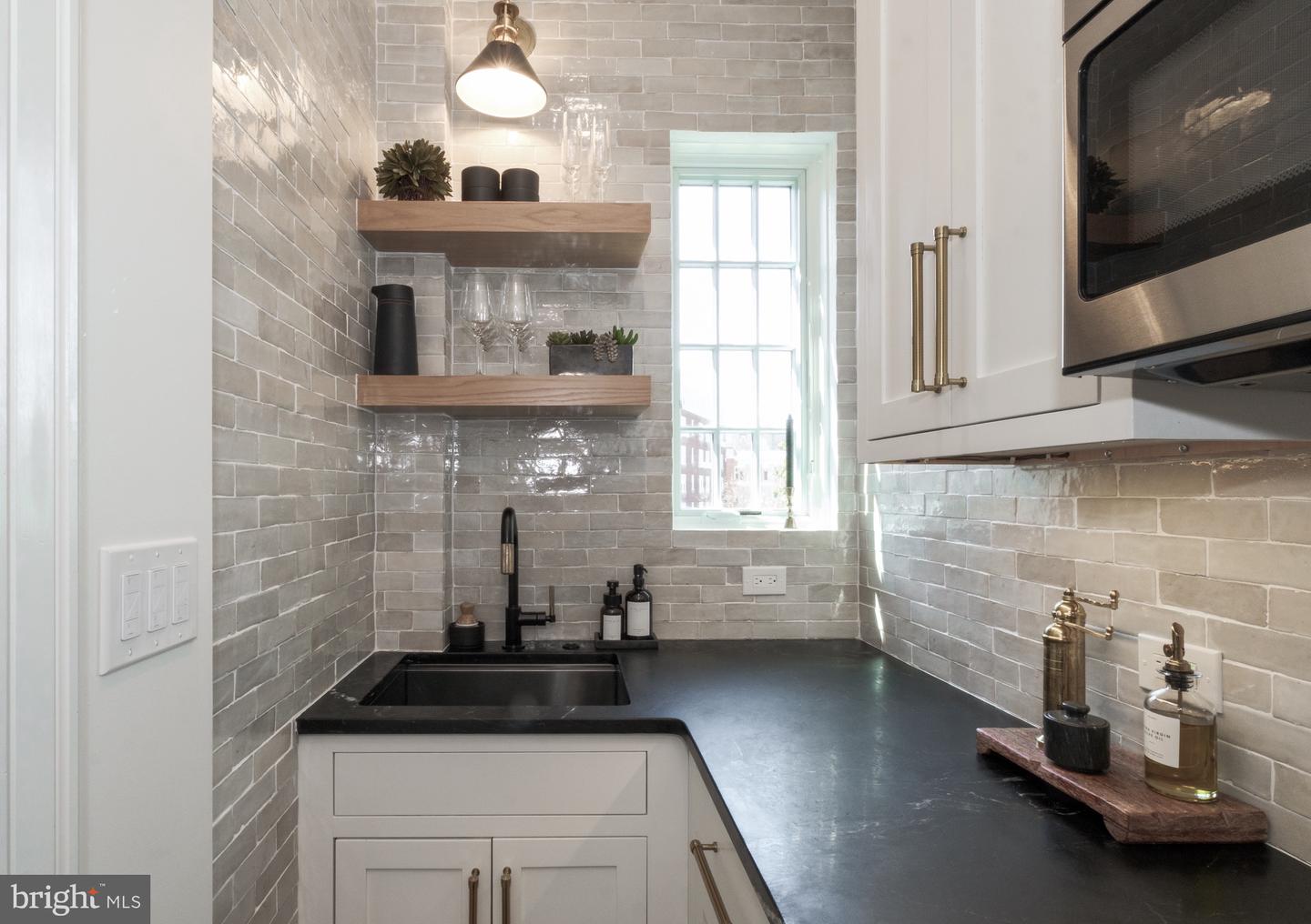 1901 WYOMING AVE NW #40, WASHINGTON, District Of Columbia 20009, 2 Bedrooms Bedrooms, ,2 BathroomsBathrooms,Residential,For sale,1901 WYOMING AVE NW #40,DCDC2202174 MLS # DCDC2202174