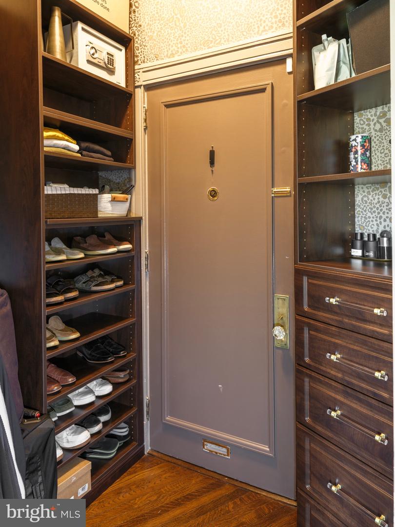 1901 WYOMING AVE NW #40, WASHINGTON, District Of Columbia 20009, 2 Bedrooms Bedrooms, ,2 BathroomsBathrooms,Residential,For sale,1901 WYOMING AVE NW #40,DCDC2202174 MLS # DCDC2202174
