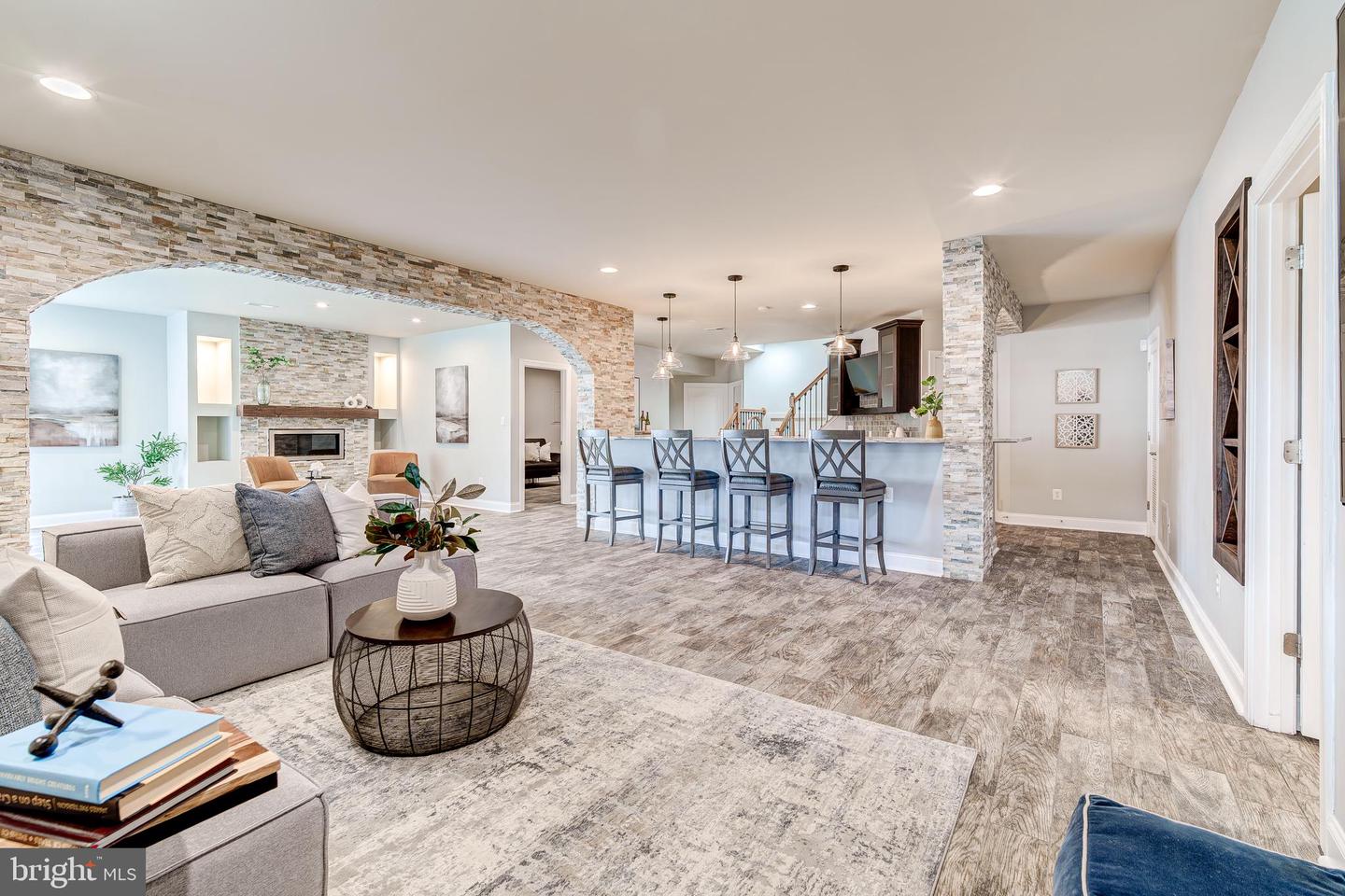 42720 MOUNT AUBURN PL, BROADLANDS, Virginia 20148, 5 Bedrooms Bedrooms, ,5 BathroomsBathrooms,Residential,For sale,42720 MOUNT AUBURN PL,VALO2097732 MLS # VALO2097732