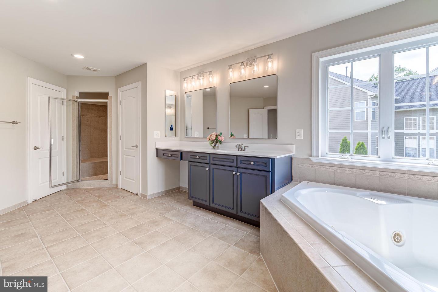 42720 MOUNT AUBURN PL, BROADLANDS, Virginia 20148, 5 Bedrooms Bedrooms, ,5 BathroomsBathrooms,Residential,For sale,42720 MOUNT AUBURN PL,VALO2097732 MLS # VALO2097732