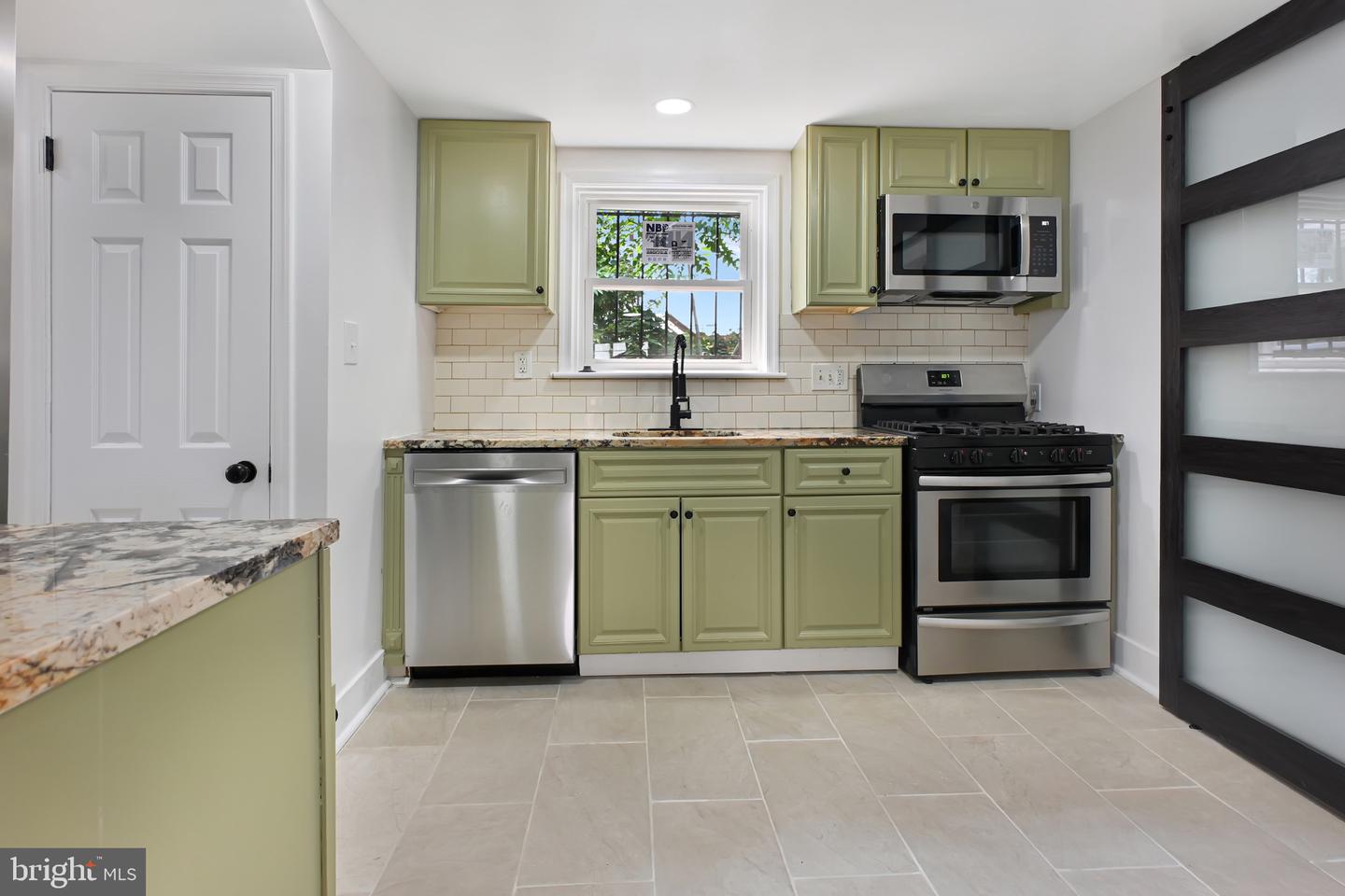 4504 CLAY ST NE, WASHINGTON, District Of Columbia 20019, 4 Bedrooms Bedrooms, ,1 BathroomBathrooms,Residential,For sale,4504 CLAY ST NE,DCDC2202330 MLS # DCDC2202330