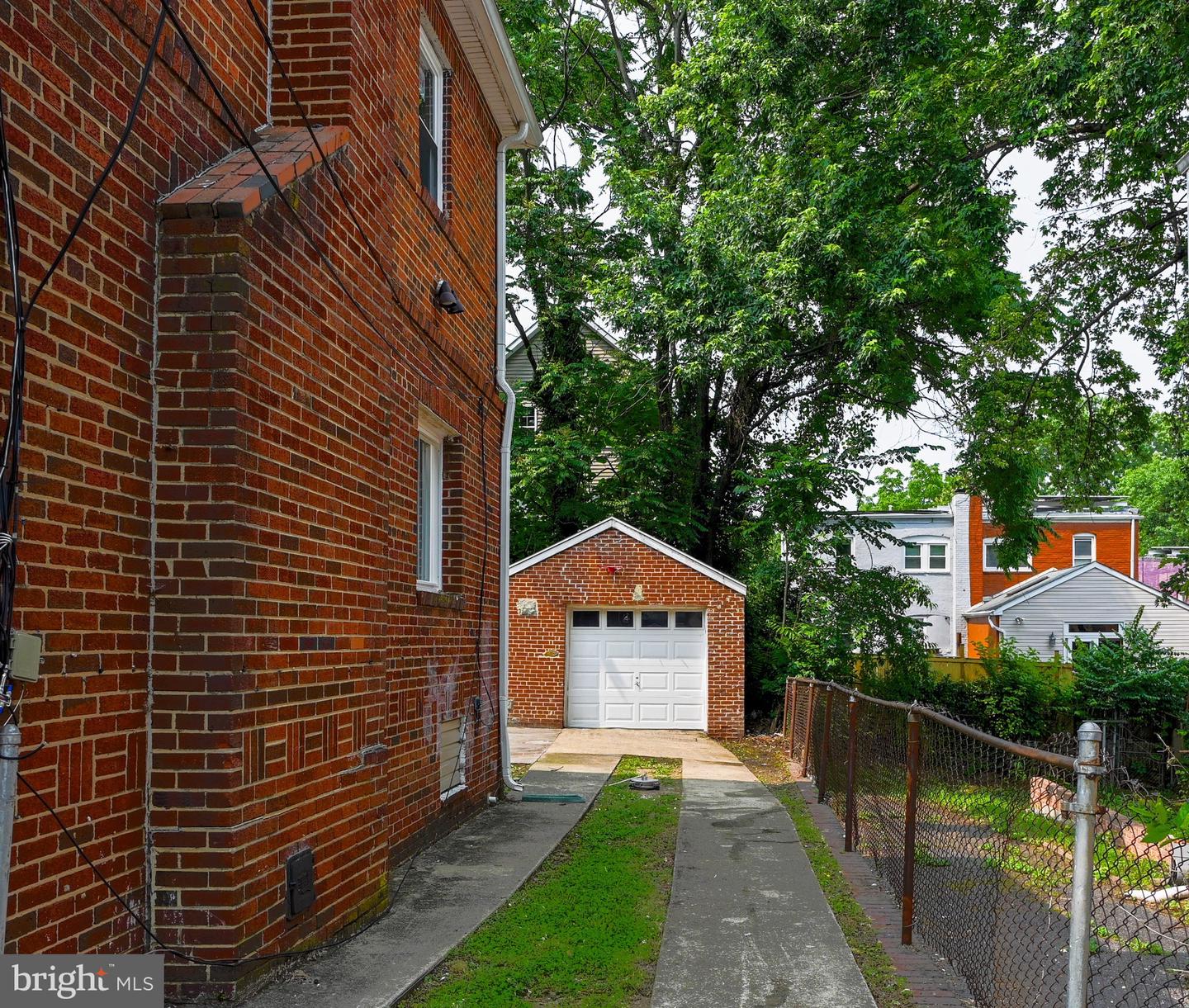 4504 CLAY ST NE, WASHINGTON, District Of Columbia 20019, 4 Bedrooms Bedrooms, ,1 BathroomBathrooms,Residential,For sale,4504 CLAY ST NE,DCDC2202330 MLS # DCDC2202330