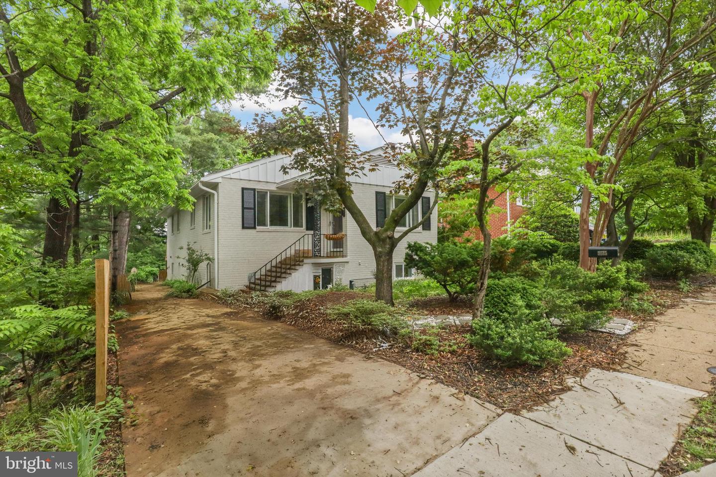 3615 22ND ST N, ARLINGTON, Virginia 22207, 4 Bedrooms Bedrooms, ,2 BathroomsBathrooms,Residential,For sale,3615 22ND ST N,VAAR2058172 MLS # VAAR2058172