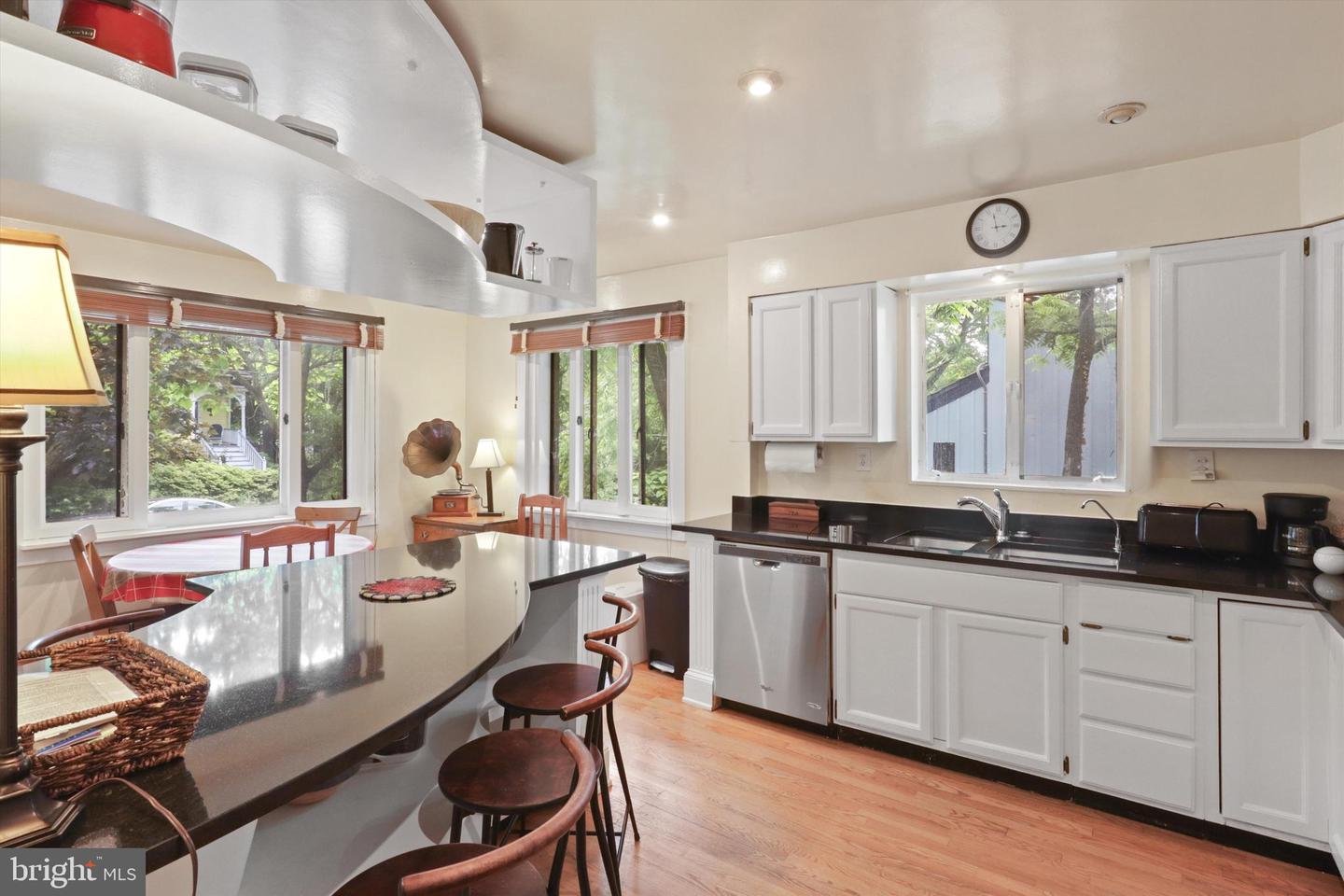 3615 22ND ST N, ARLINGTON, Virginia 22207, 4 Bedrooms Bedrooms, ,2 BathroomsBathrooms,Residential,For sale,3615 22ND ST N,VAAR2058172 MLS # VAAR2058172