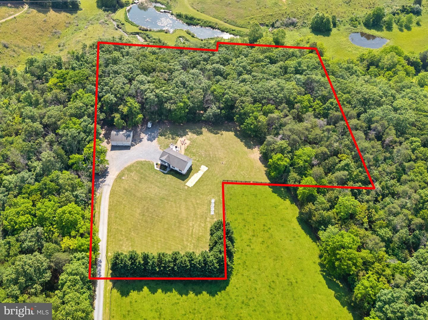 364 WAYNES LN, STEPHENS CITY, Virginia 22655, 3 Bedrooms Bedrooms, ,3 BathroomsBathrooms,Residential,For sale,364 WAYNES LN,VAFV2034398 MLS # VAFV2034398