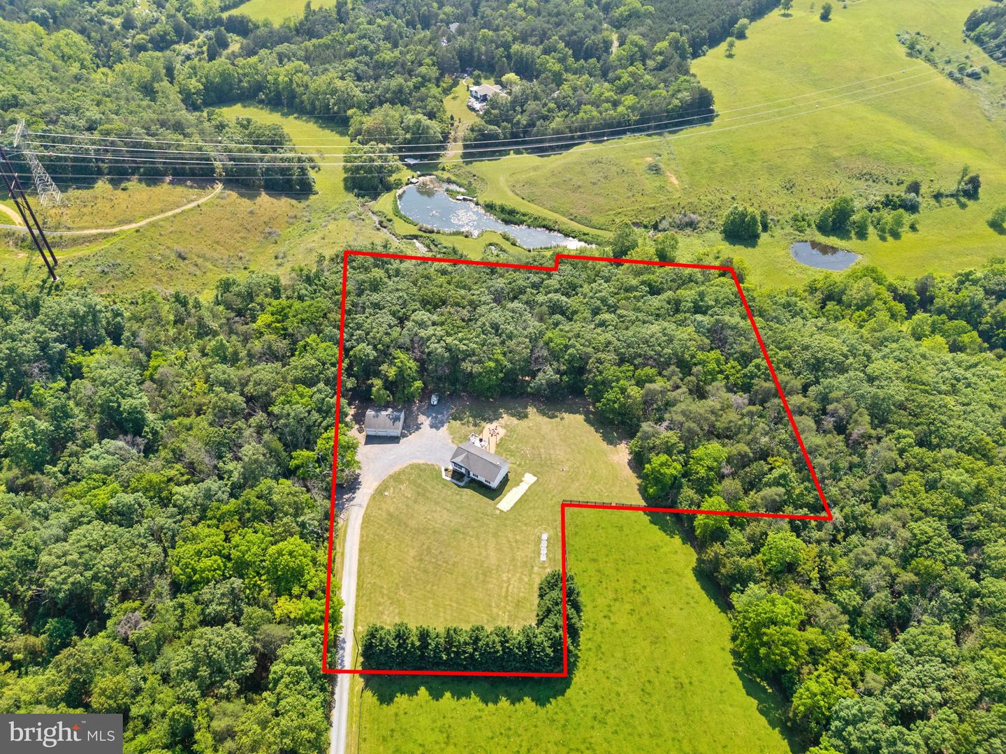 364 WAYNES LN, STEPHENS CITY, Virginia 22655, 3 Bedrooms Bedrooms, ,3 BathroomsBathrooms,Residential,For sale,364 WAYNES LN,VAFV2034398 MLS # VAFV2034398