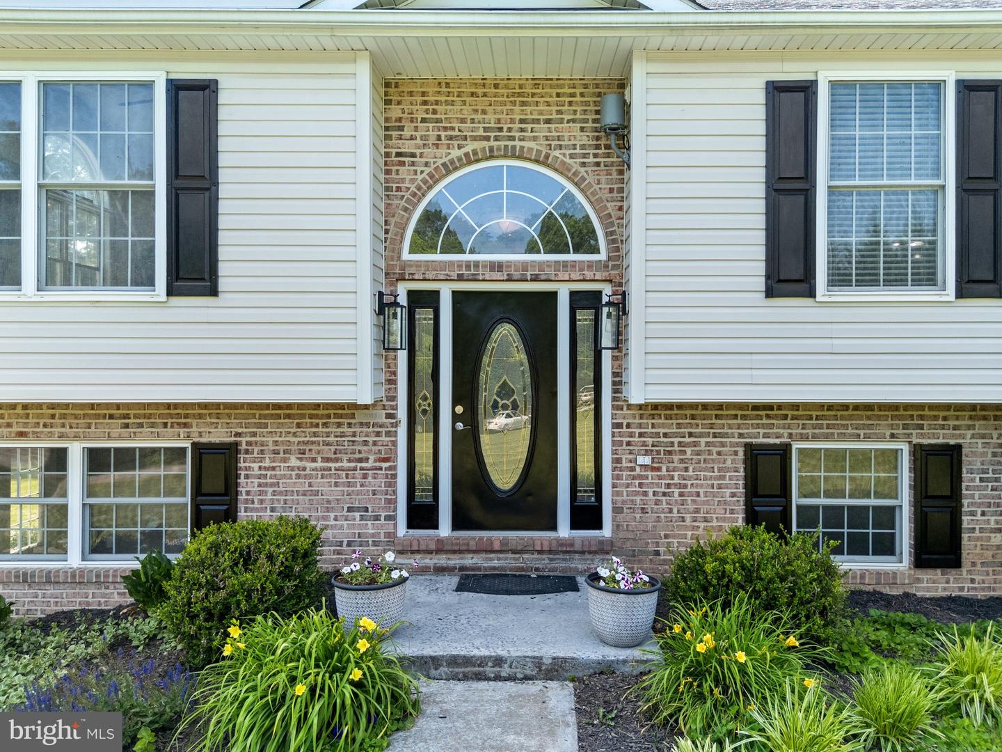 364 WAYNES LN, STEPHENS CITY, Virginia 22655, 3 Bedrooms Bedrooms, ,3 BathroomsBathrooms,Residential,For sale,364 WAYNES LN,VAFV2034398 MLS # VAFV2034398