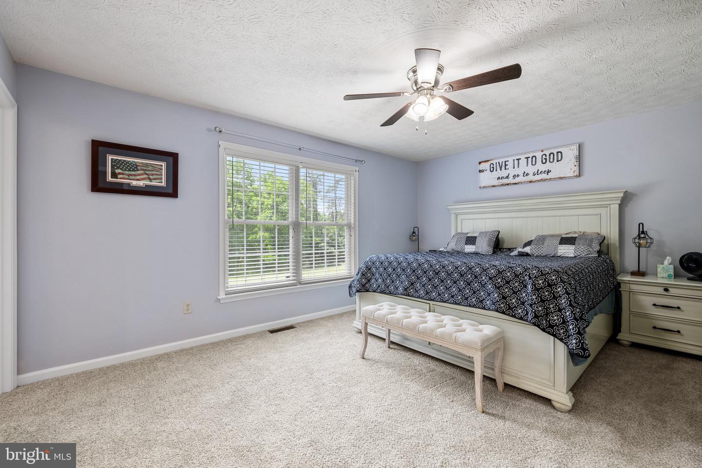364 WAYNES LN, STEPHENS CITY, Virginia 22655, 3 Bedrooms Bedrooms, ,3 BathroomsBathrooms,Residential,For sale,364 WAYNES LN,VAFV2034398 MLS # VAFV2034398