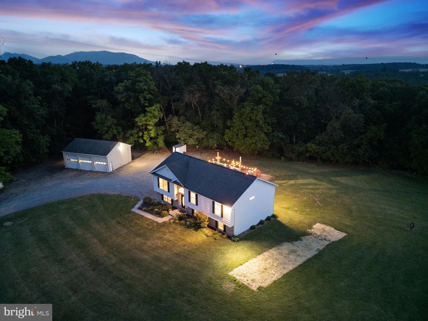 364 WAYNES LN, STEPHENS CITY, Virginia 22655, 3 Bedrooms Bedrooms, ,3 BathroomsBathrooms,Residential,For sale,364 WAYNES LN,VAFV2034398 MLS # VAFV2034398