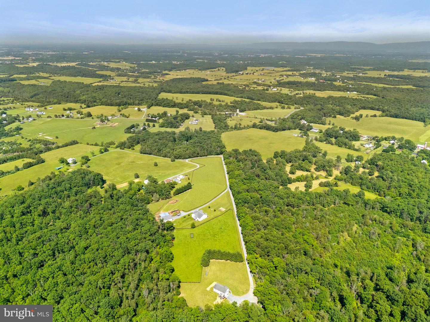 364 WAYNES LN, STEPHENS CITY, Virginia 22655, 3 Bedrooms Bedrooms, ,3 BathroomsBathrooms,Residential,For sale,364 WAYNES LN,VAFV2034398 MLS # VAFV2034398