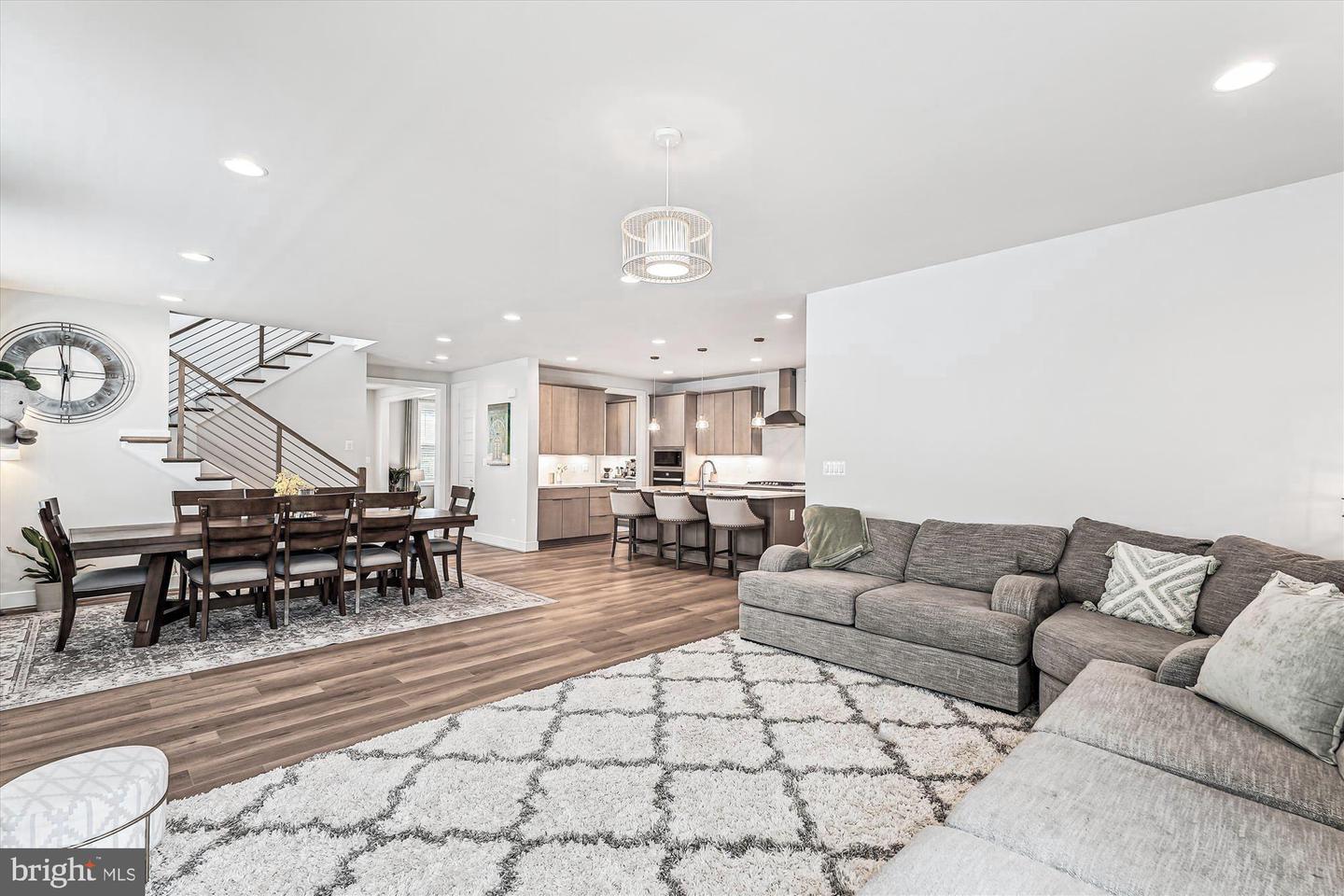 42023 SPRING AIR DR, BRAMBLETON, Virginia 20148, 5 Bedrooms Bedrooms, ,3 BathroomsBathrooms,Residential,For sale,42023 SPRING AIR DR,VALO2097812 MLS # VALO2097812
