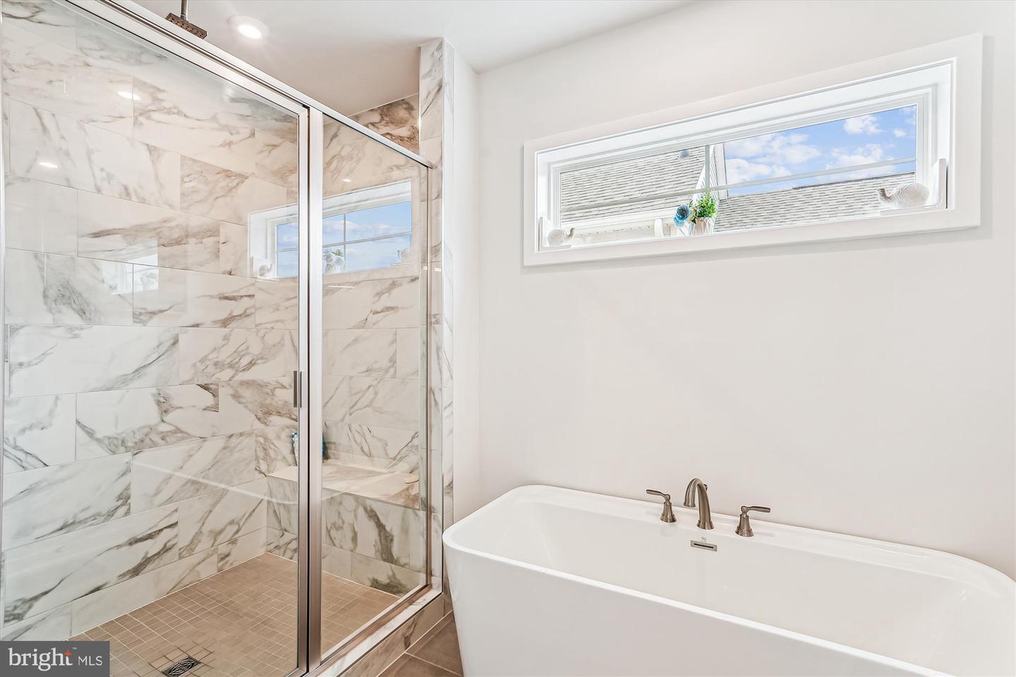 42023 SPRING AIR DR, BRAMBLETON, Virginia 20148, 5 Bedrooms Bedrooms, ,3 BathroomsBathrooms,Residential,For sale,42023 SPRING AIR DR,VALO2097812 MLS # VALO2097812