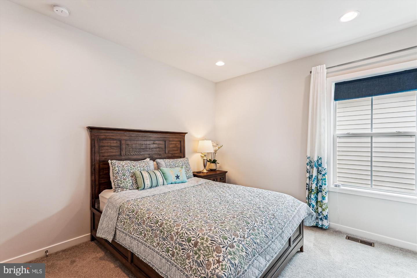 42023 SPRING AIR DR, BRAMBLETON, Virginia 20148, 5 Bedrooms Bedrooms, ,3 BathroomsBathrooms,Residential,For sale,42023 SPRING AIR DR,VALO2097812 MLS # VALO2097812